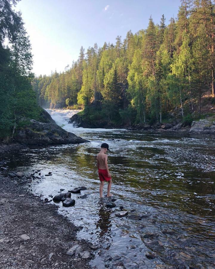 Villa Saarua By The Slopes Ski In, Family & Bike Park, Hike Trails, National Park, Wifi - Lapland Villas Ruka Exteriör bild